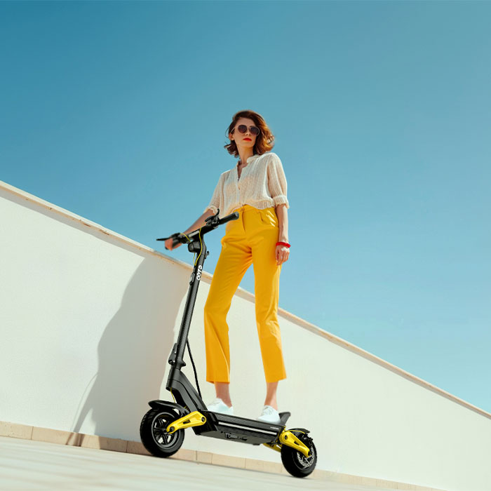 Folding Electric Scooter - EU在庫 Cタイプ ダンピングデュアルサスペンション 軽量電動スクーター 折りたたみ式電動スクーター 25KM/H