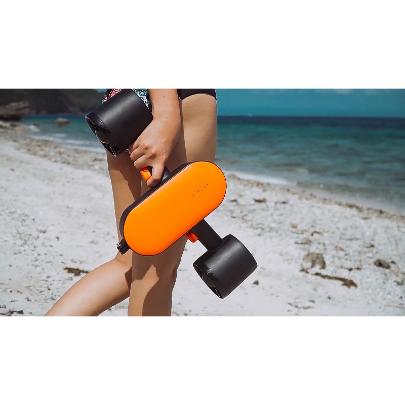 エアロ・シノダイビング　新型デュアルプロペラ電動シースクータ - Scooter Electric のレビューと価格